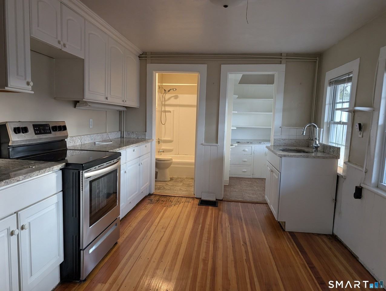 153 Main St - Photo 2 of 5