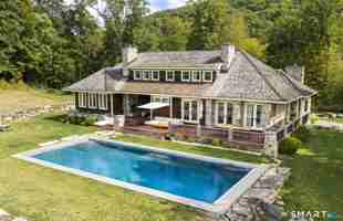 featured image of 121 Quaker Hill Rd