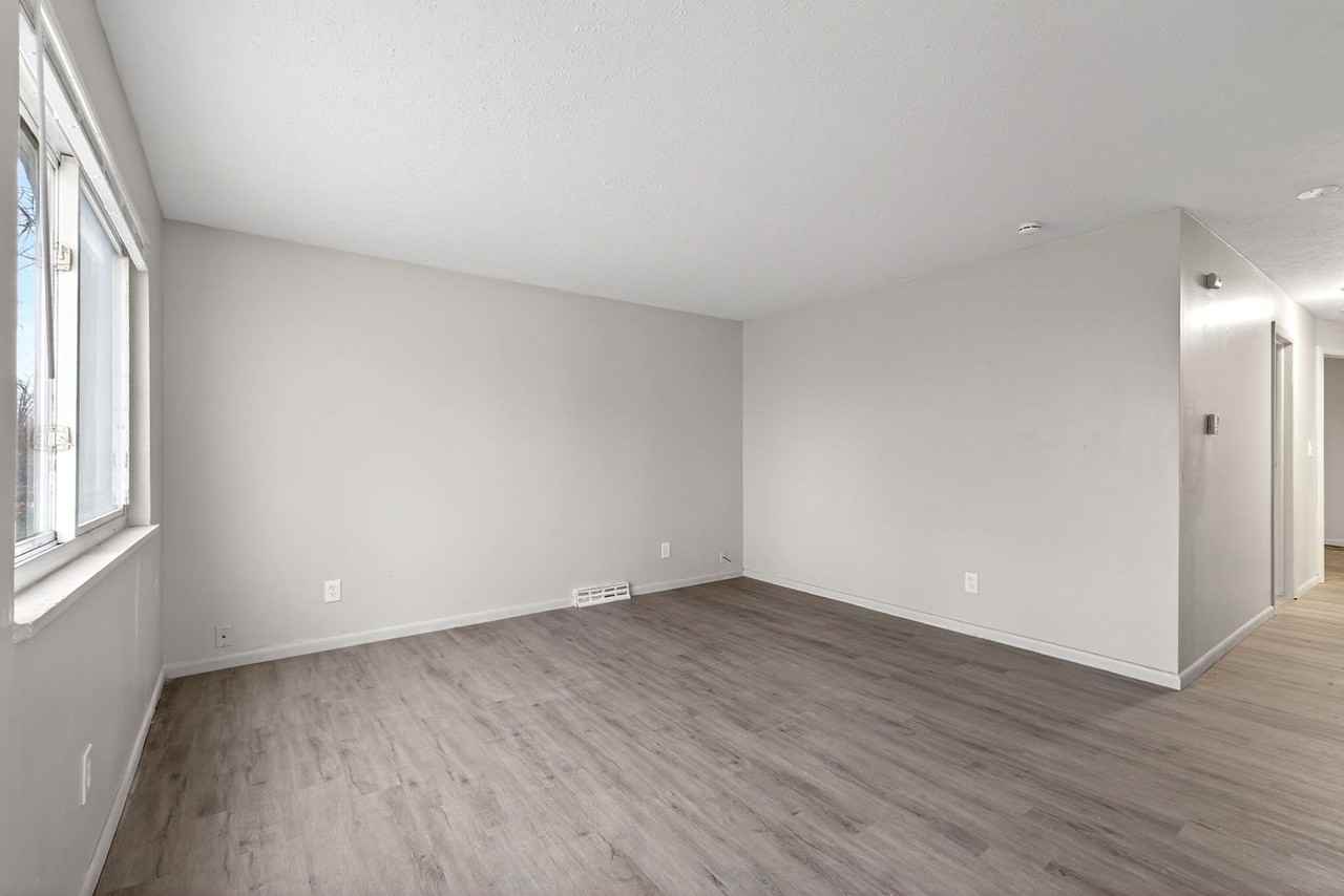 734 Tyson Ave - Photo 6 of 25