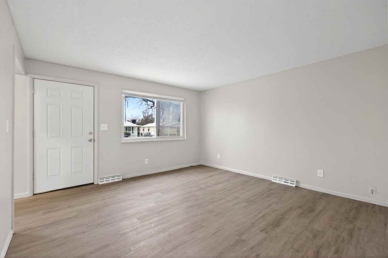 734 Tyson Ave - Photo 7 of 25