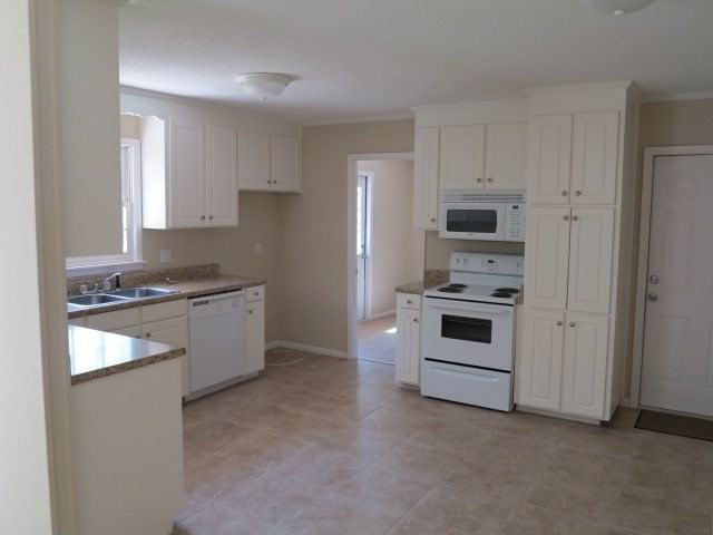 204 Monta Leisha Ct - Photo 2 of 5