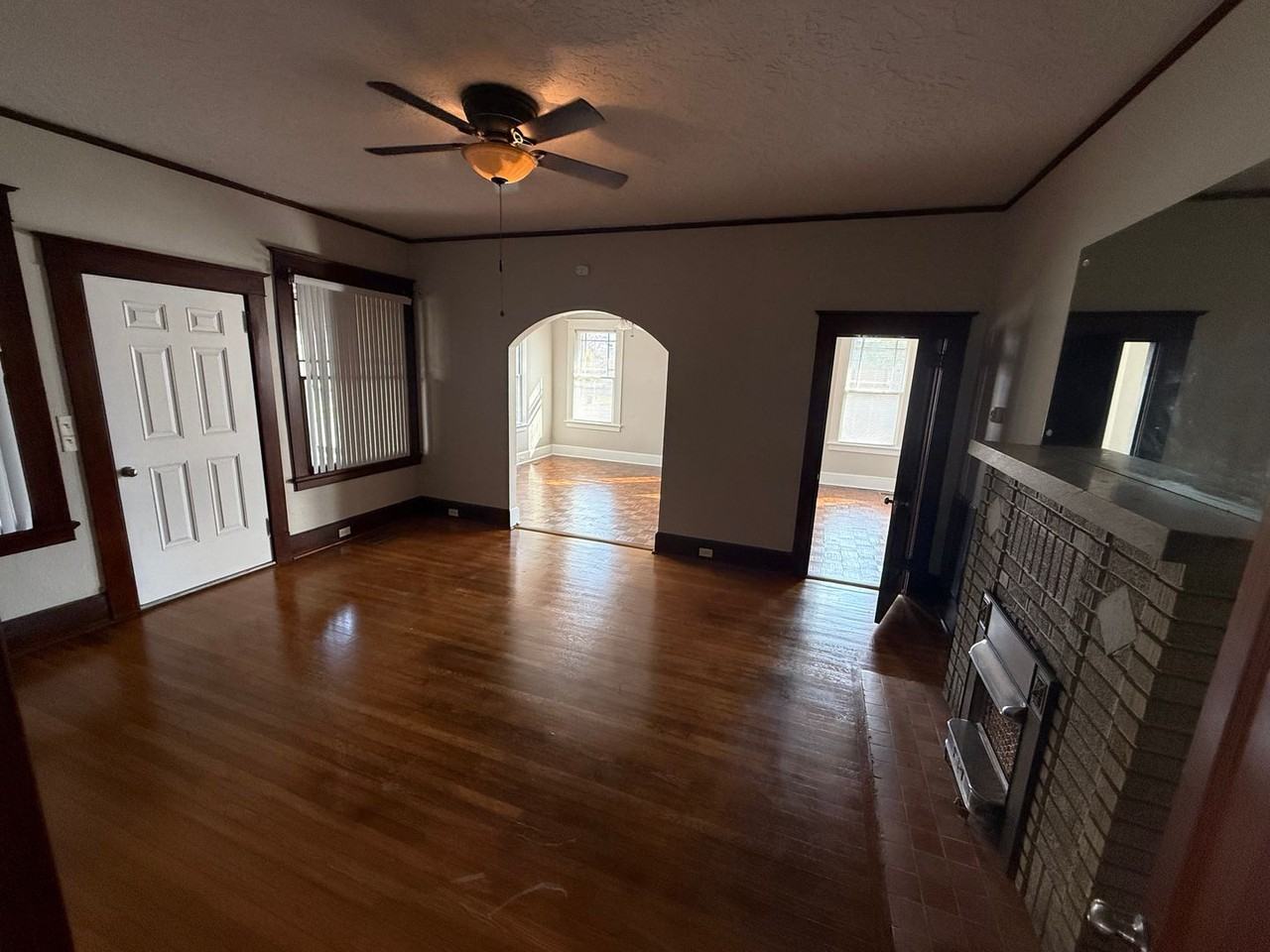 229 S 8th St - Photo 5 of 18