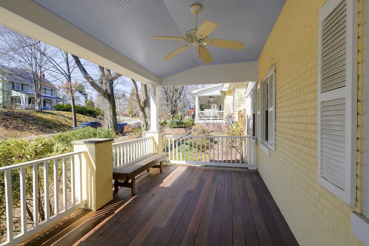 5717 Chevy Chase Pkwy Nw - Photo 6 of 50