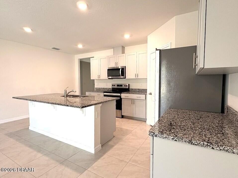 15 Melogold Dr - Photo 3 of 23