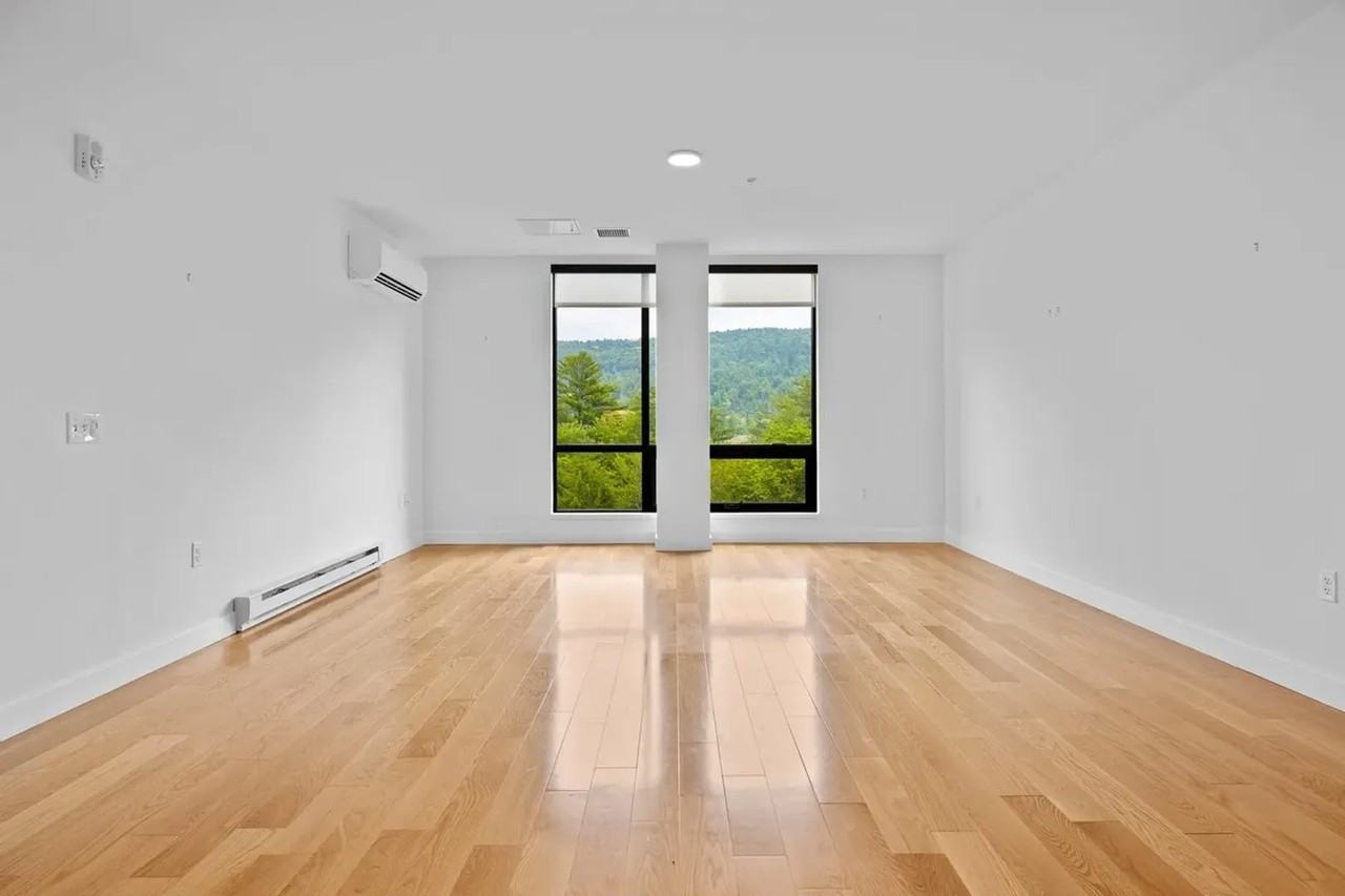 69 Etna Rd #216 - Photo 4 of 11