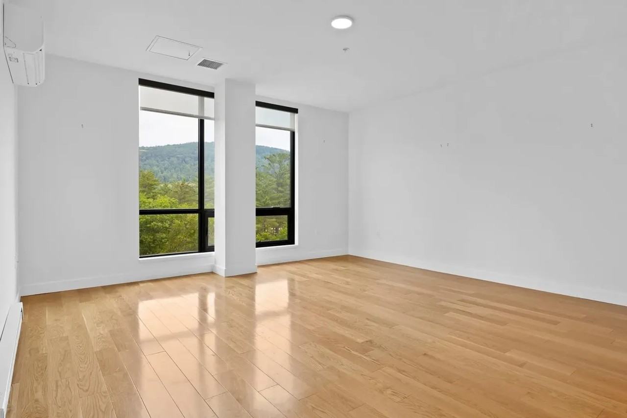 69 Etna Rd #216 - Photo 5 of 11