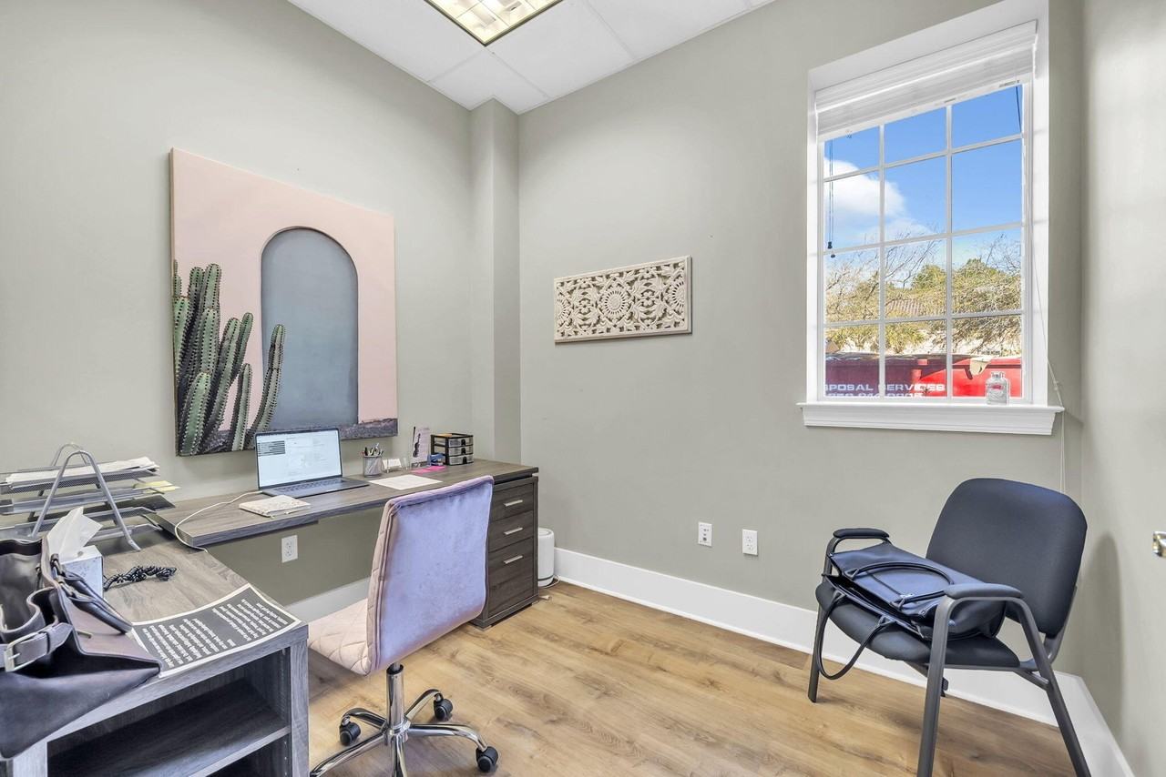 4608 Opa Locka Ln 1st Fl #1stFL - Photo 2 of 50