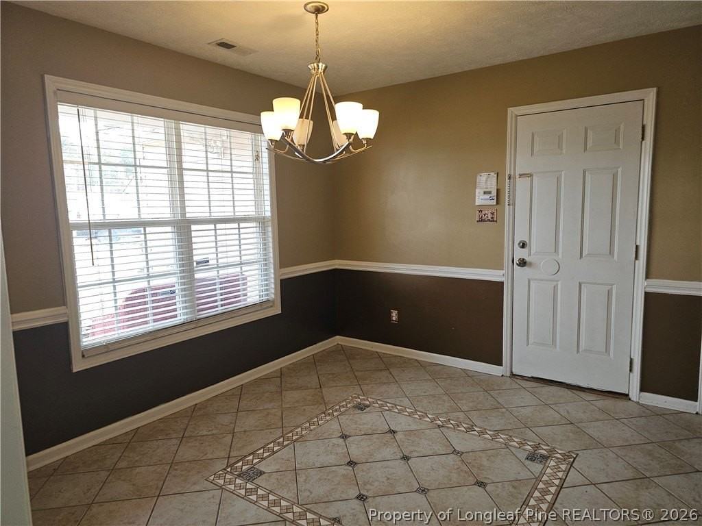 118 Garfield Dr - Photo 4 of 21