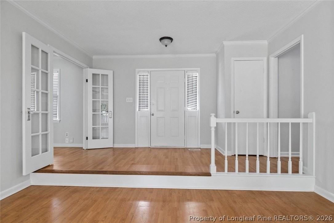 5812 Rivercroft Road Drive - Photo 7 of 44