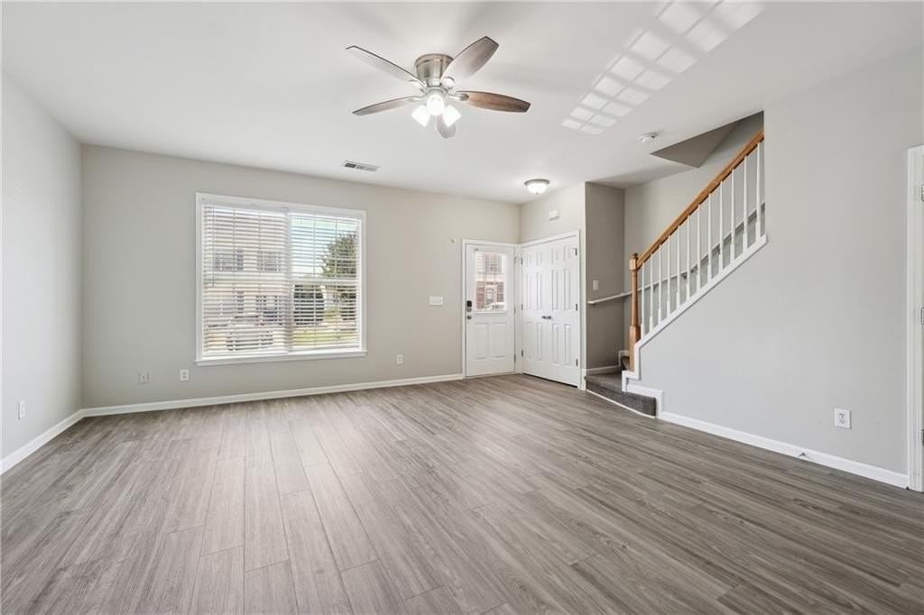 920 Prestwyck Ct - Photo 6 of 27