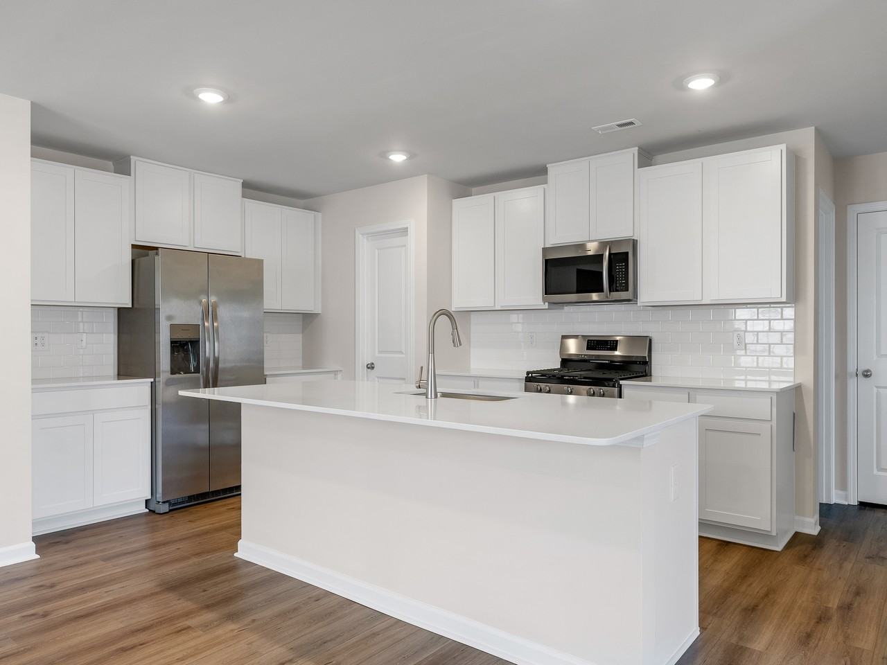 140 Clairvale Ct #1 - Photo 2 of 25