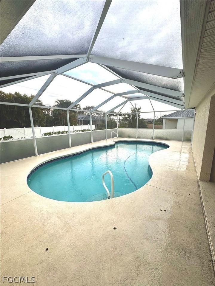 4409 Sw 15th Ave - Photo 2 of 24