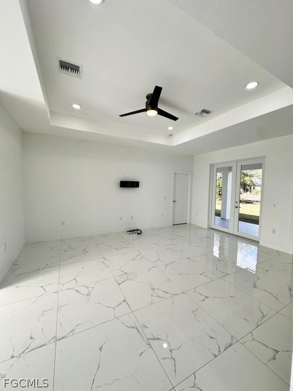 325 Paulcrest Ave - Photo 4 of 13