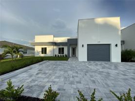 23 Ne 16th Pl - Photo 1 of 1