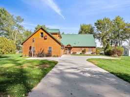 featured image of E 750 S