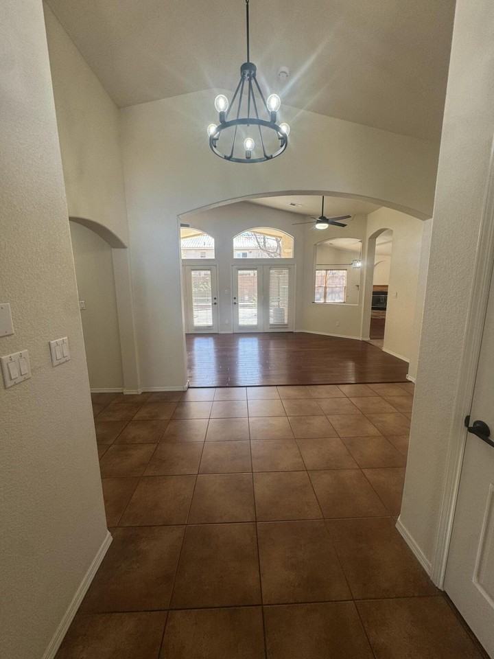 6012 Sipapu Ave Nw - Photo 3 of 30