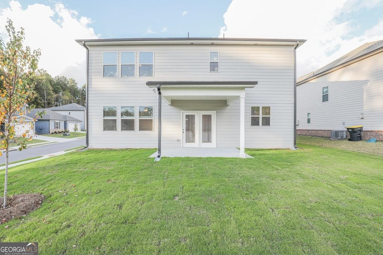 200 Caledonia Ct - Photo 7 of 50