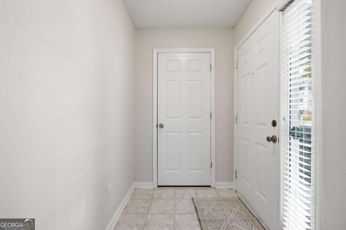 701 Vinings Forest Ln Se - Photo 4 of 33