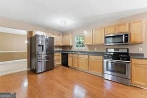 96 Ashtonbrook Dr - Photo 4 of 12