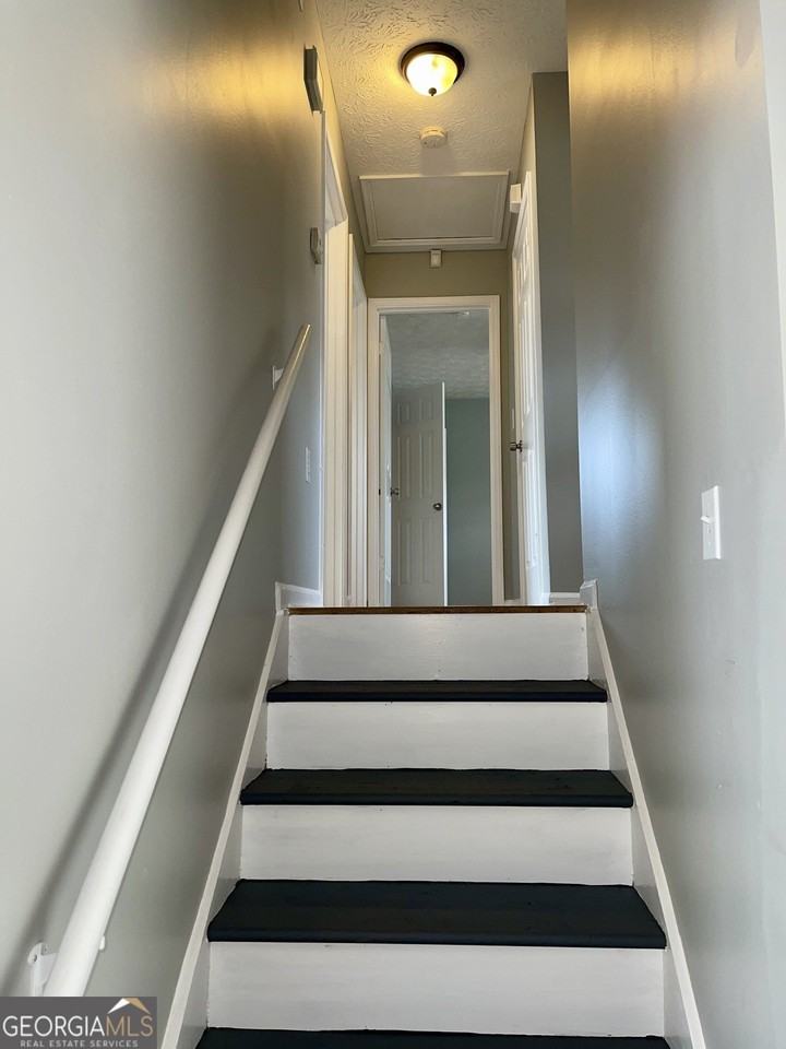 5777 Northfield Dr - Photo 6 of 13