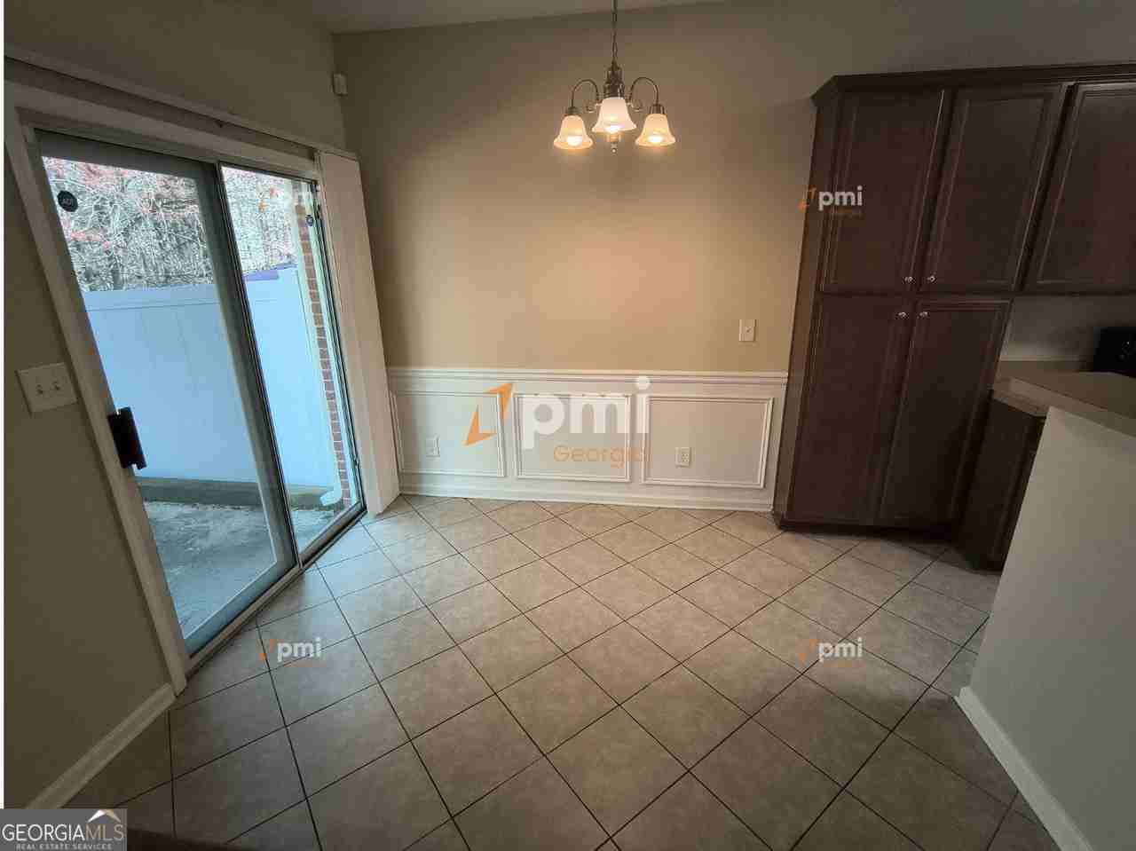 306 Creek Manor Way - Photo 4 of 15