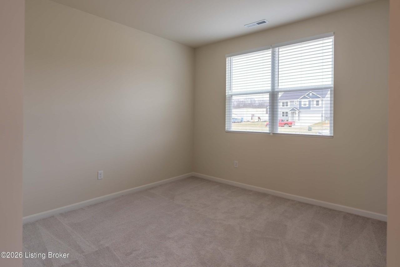 2023 Lyndon Green Cir - Photo 7 of 35