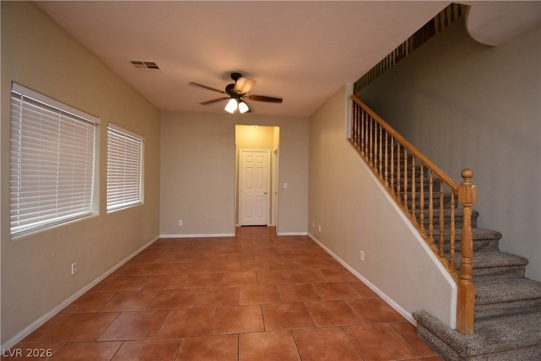 6025 Gum Springs St - Photo 6 of 27