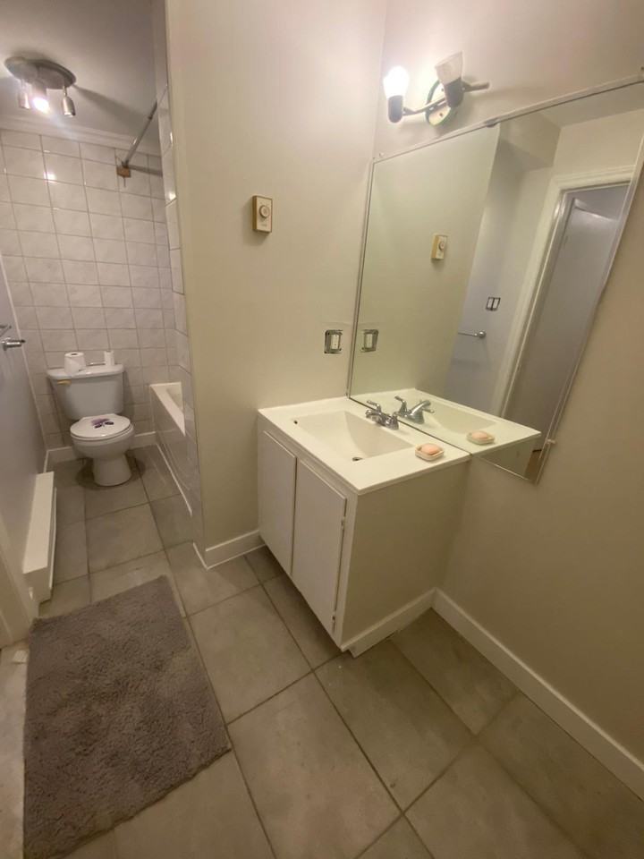 1780 Rue Montgomery #3 - Photo 6 of 12