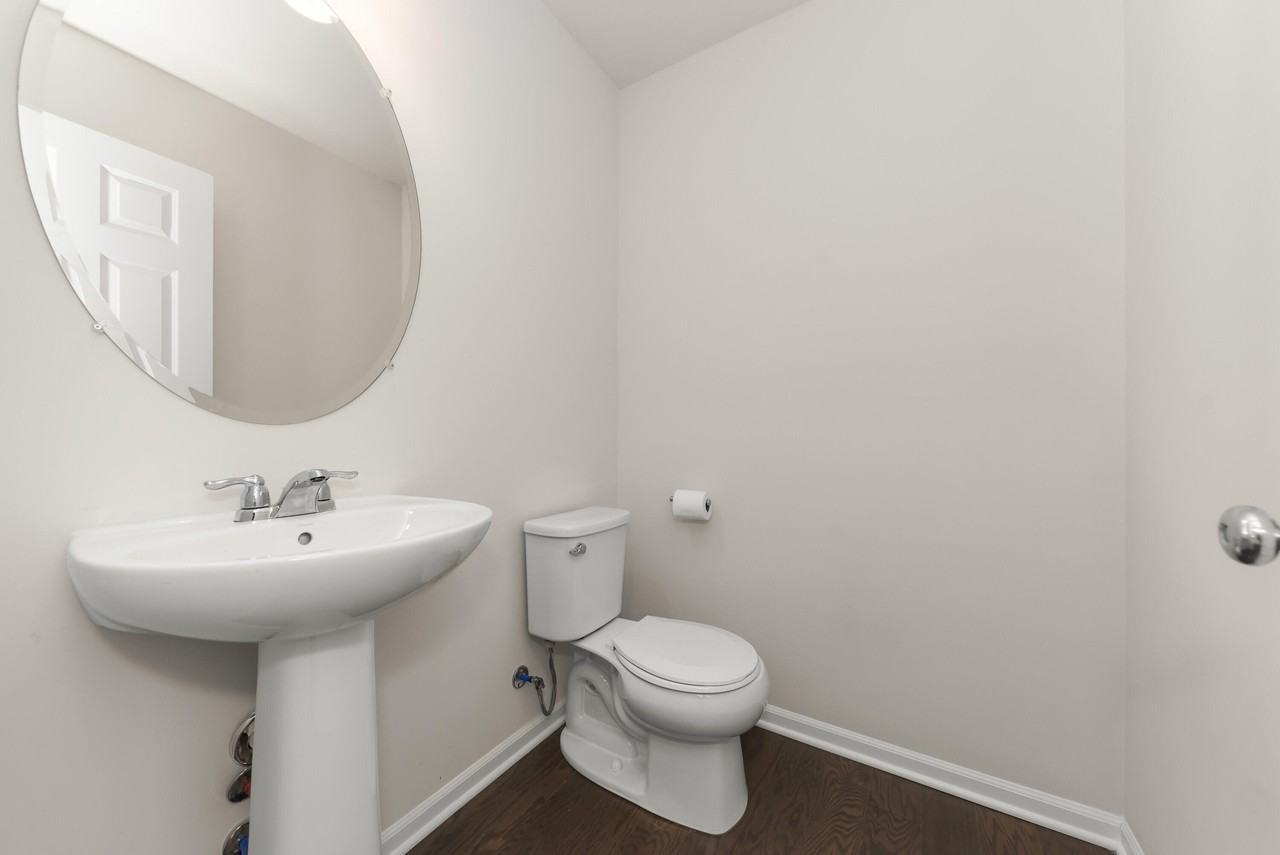 616 Countryside Dr - Photo 6 of 20