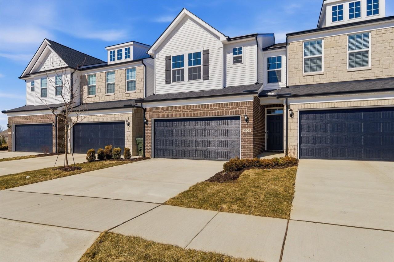 5604 Corgi Dr - Photo 3 of 31