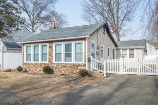 315 Lake Shore Dr - Photo 1 of 1