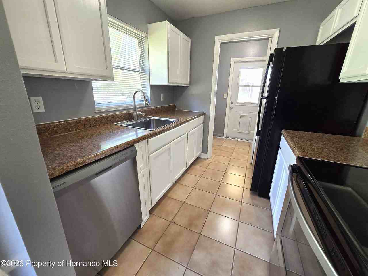 4503 Higate Rd - Photo 6 of 16