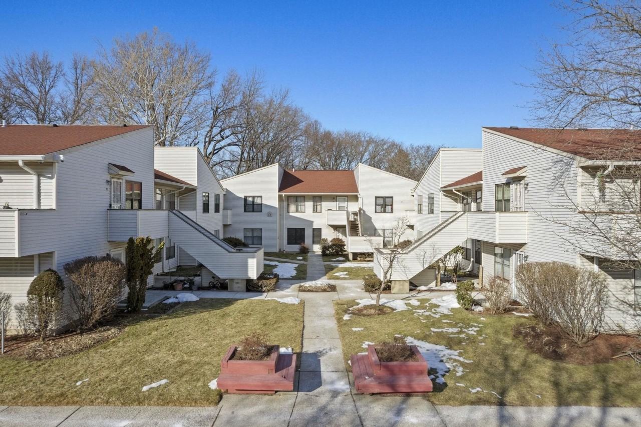 41 Coriander Way #41 - Photo 2 of 18