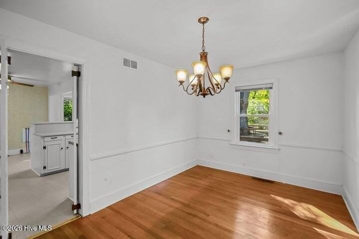 1607 Oaklawn Ave - Photo 4 of 48