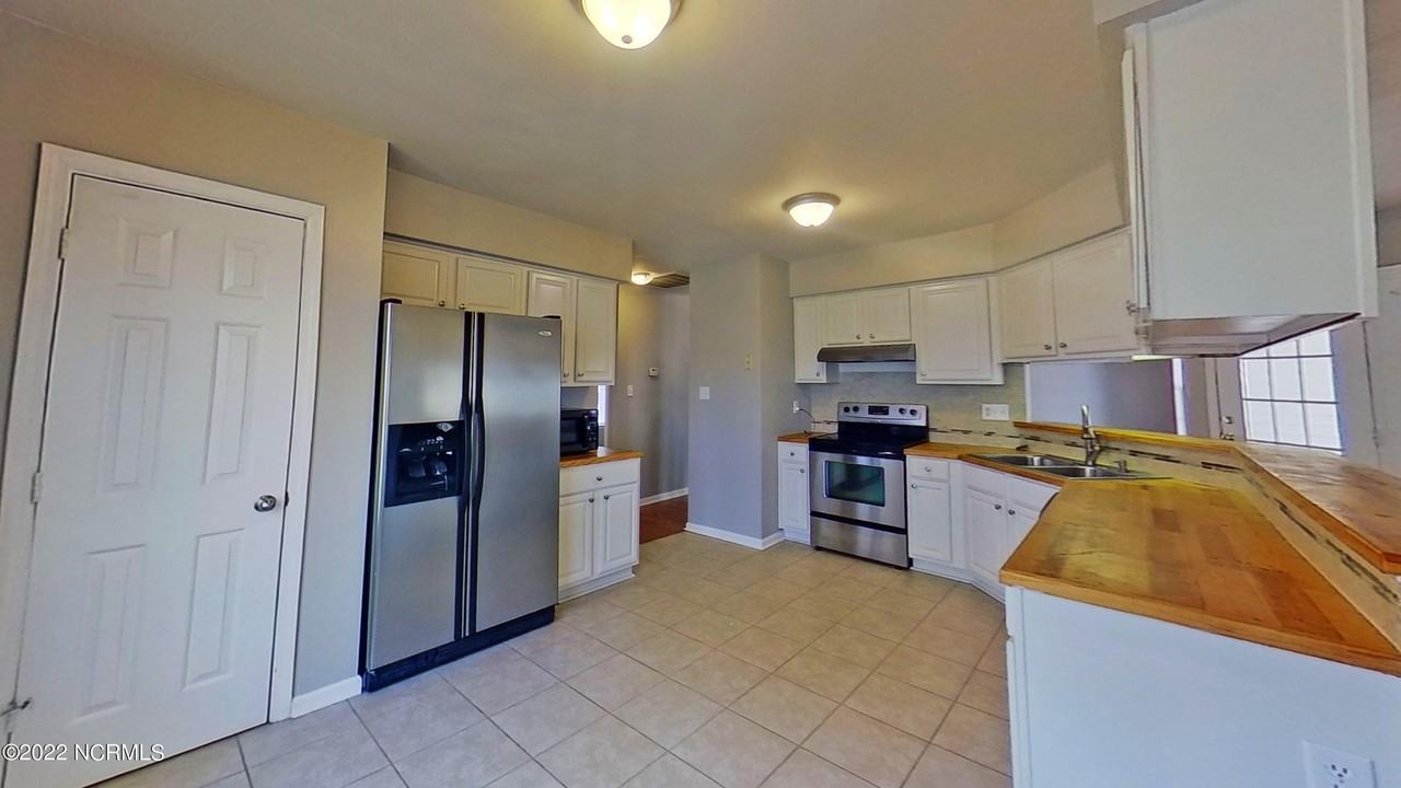 203 Worthington Pl - Photo 5 of 16