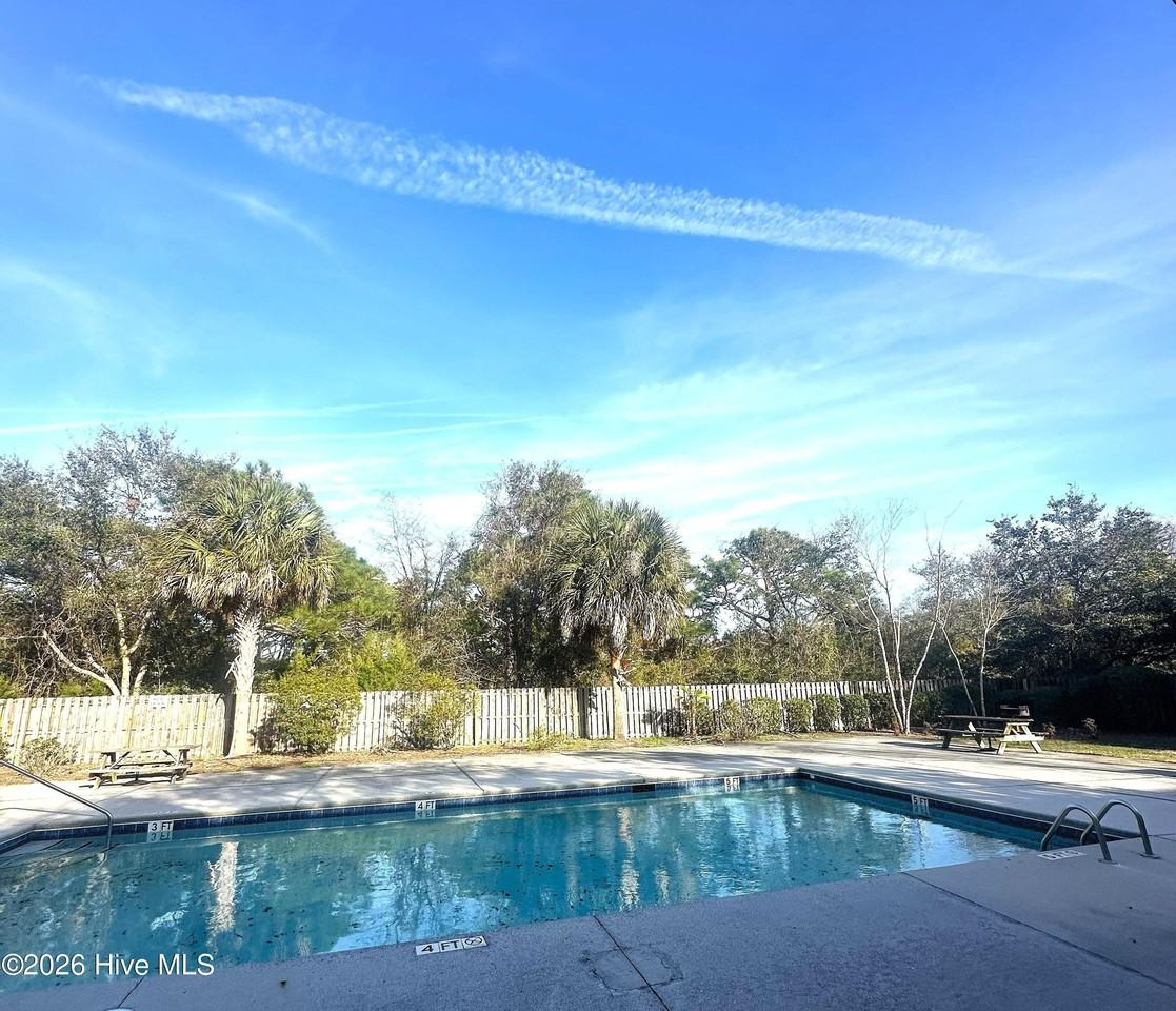 632 Condo Club Dr Unit 209 - Photo 7 of 8