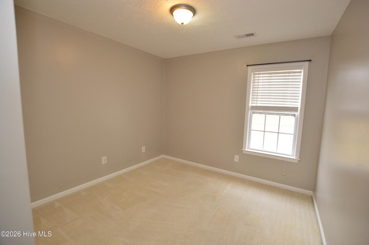 119 Belvedere Dr - Photo 7 of 20