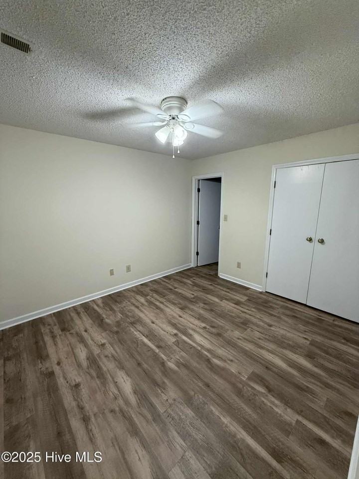 222 Hidden Branches Close - Photo 6 of 10