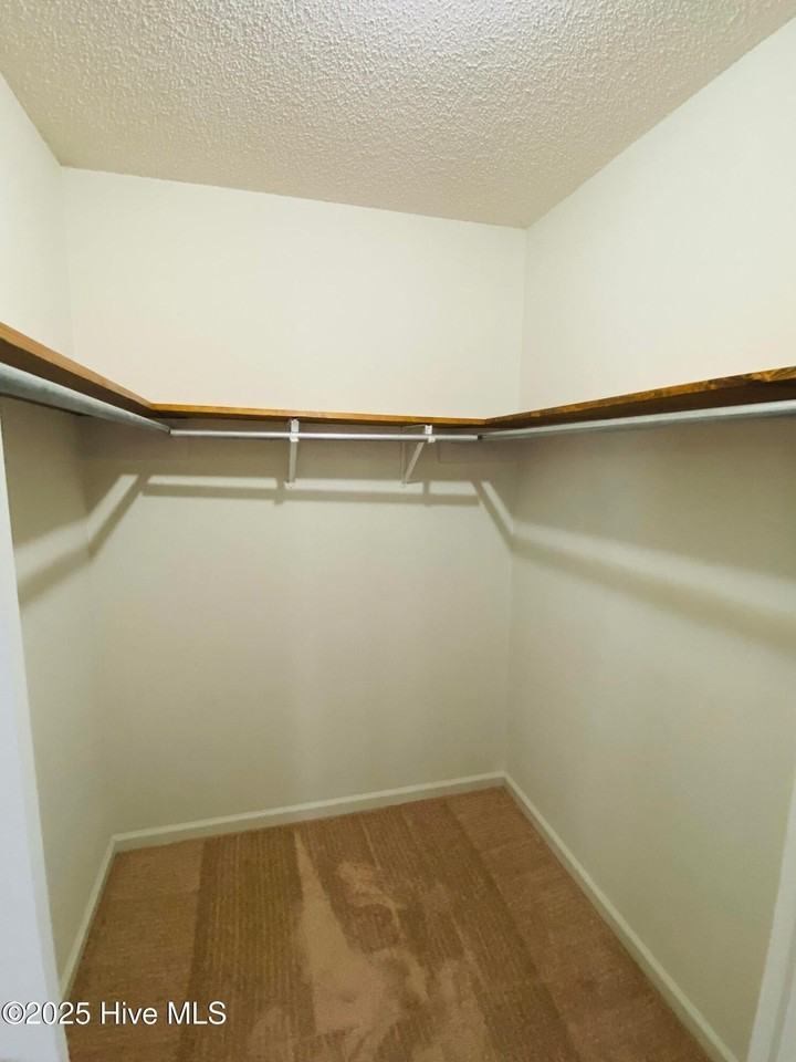 1213 E Fire Tower Rd Apt C - Photo 6 of 7