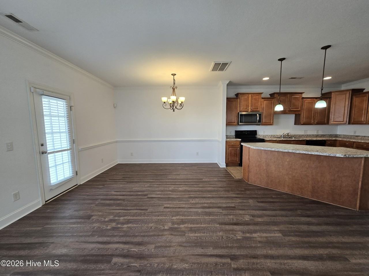 2041 Cambria Dr Unit A - Photo 7 of 22