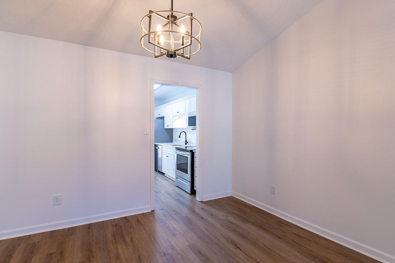 118 Brandimere Dr - Photo 5 of 16