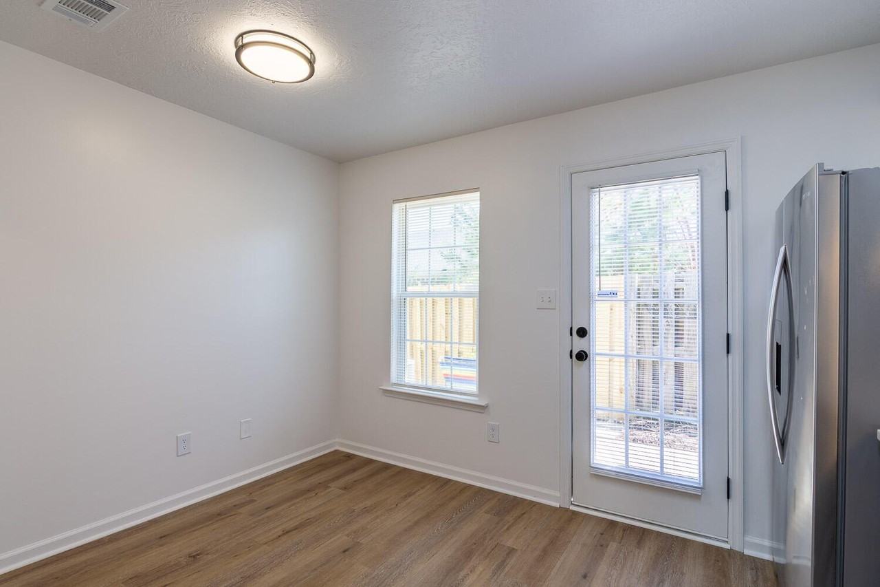 118 Brandimere Dr - Photo 7 of 16