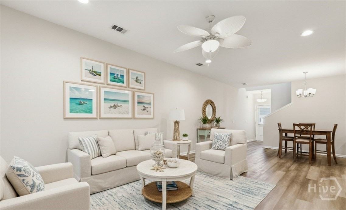 95 Small Pine Ln - Photo 4 of 31