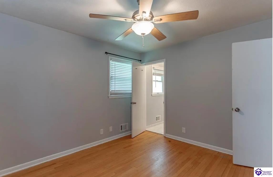 7544 Merlyn Cir - Photo 4 of 27