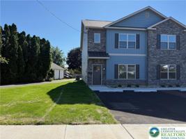 featured image of 960 Hilton St