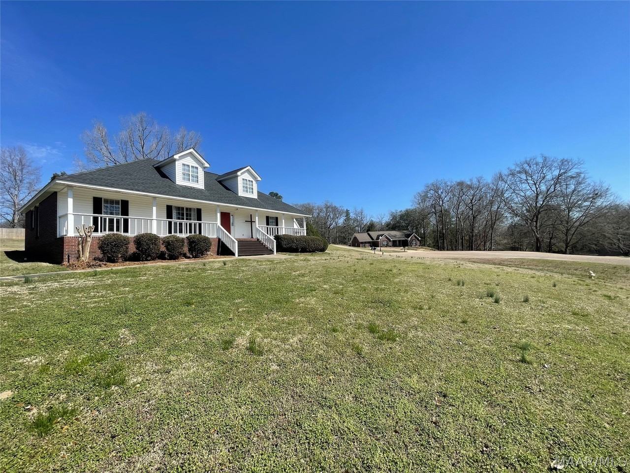 21 Shelton Cir - Photo 2 of 25