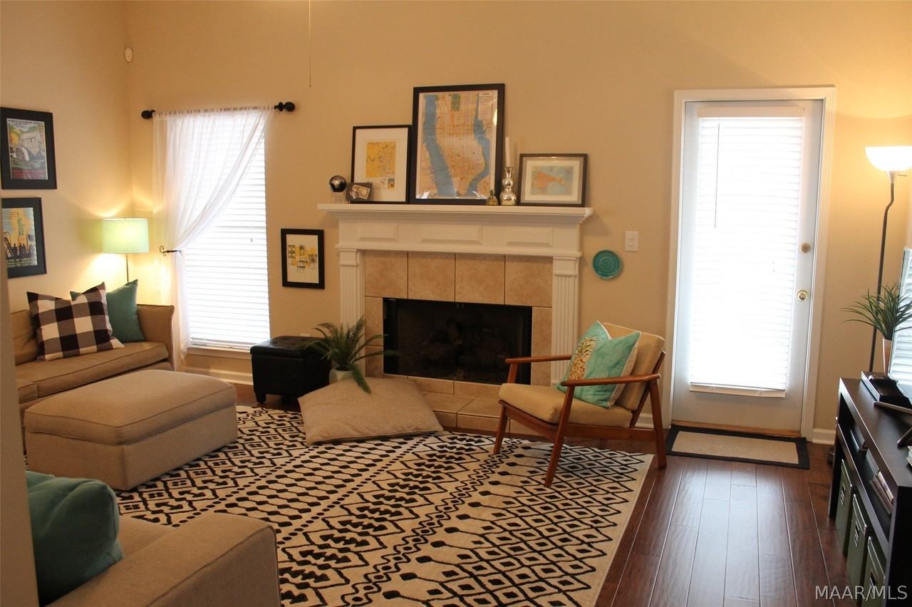 9618 Greythorne Way - Photo 5 of 50