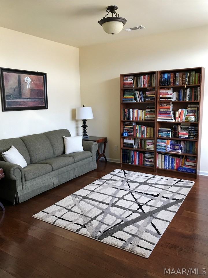 9217 Springwood Ct - Photo 3 of 47