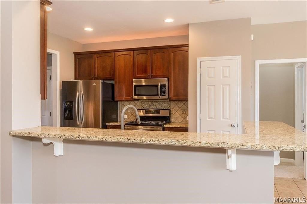 9217 Springwood Ct - Photo 4 of 47