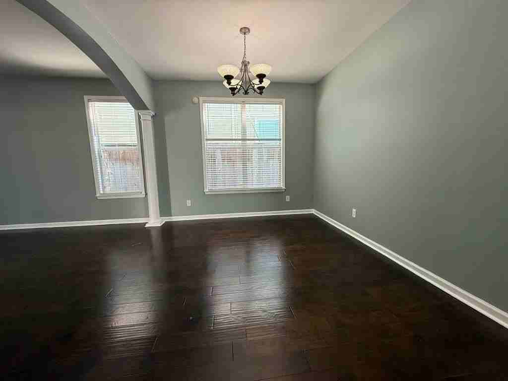 1173 Island Pl E - Photo 5 of 18